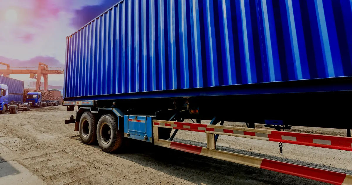 4 Challenges of Unloading Floor-Loaded Containers